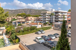 Parkplatz/parking/aparcamiento